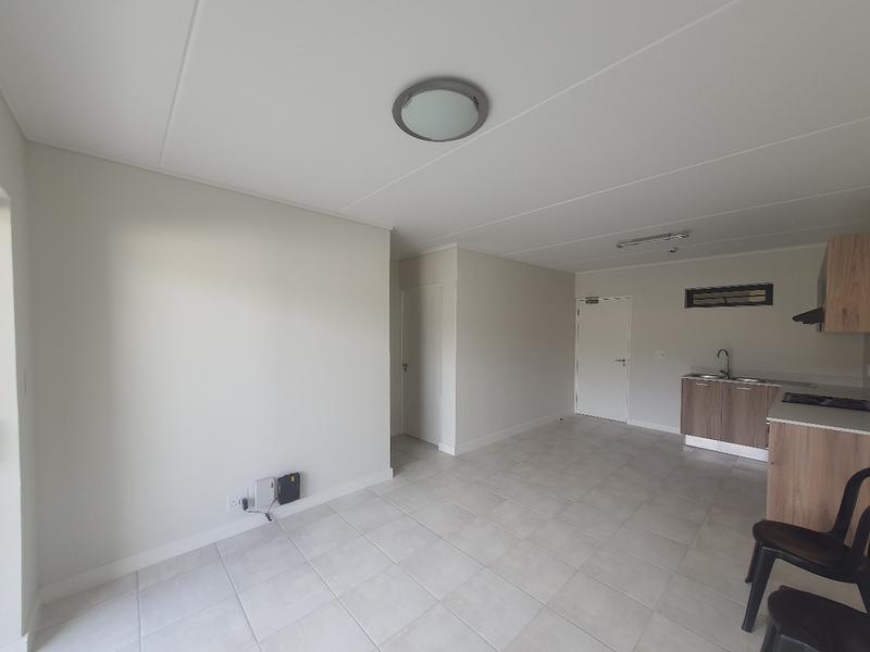 To Let 2 Bedroom Property for Rent in Gordons Bay Western Cape